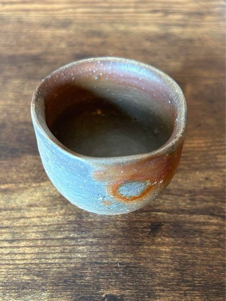 Amazon.co.jp: 備前焼宝山窯 森 泰司作 ぐい呑み : ホーム＆キッチン